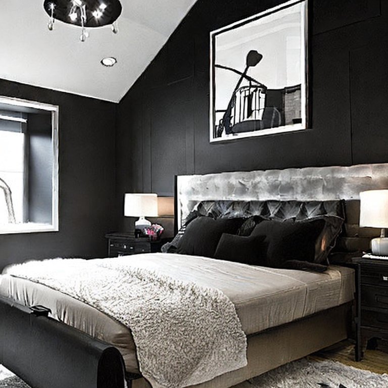 Black Bedroom Décor Ideas